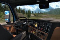 the_freightliner_cascadia_has_arrived_07