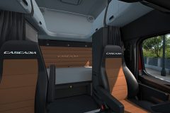 the_freightliner_cascadia_has_arrived_10